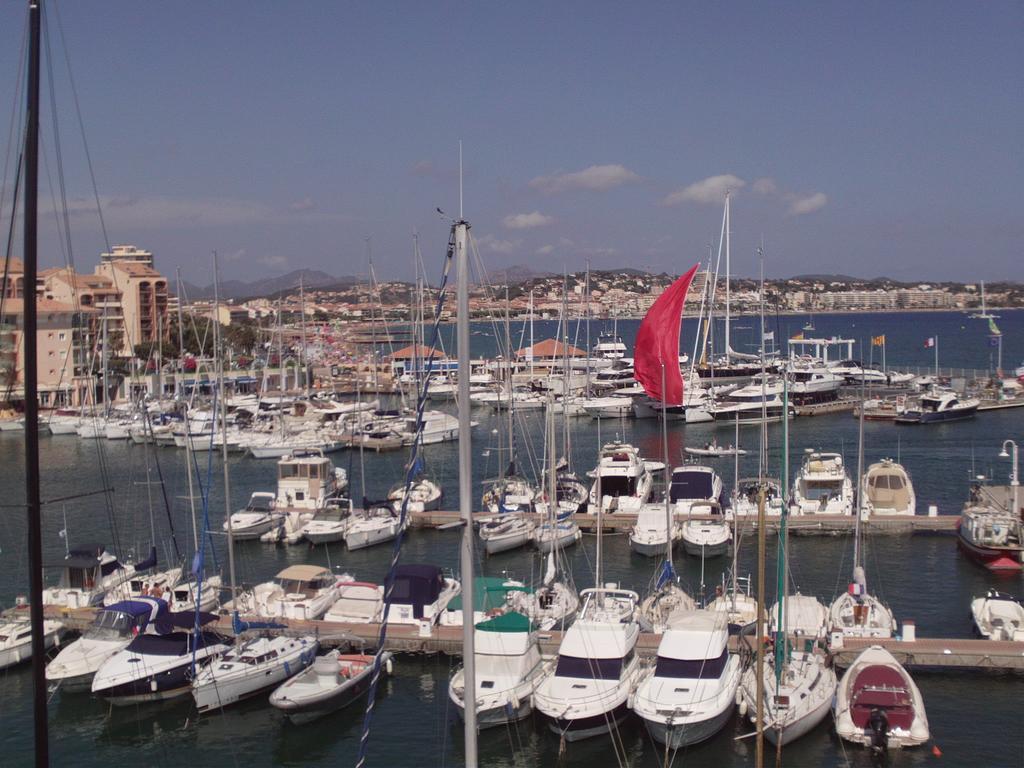 Boutique Apartment Hirondelle Port Fréjus Стая снимка